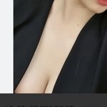 <b>가슴</b> 크면 가슴골
