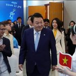 지자체 시장이나 <b>의원</b> 잘못뽑으면 도시가 망해... 빨리 물러나야해...