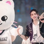 자기 인형보고 초하이퍼된 스키즈 현진