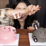 <b>솔직</b>하게 이거 다 먹을 수 있다 추 반