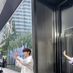 [ZB1] 장하오 반바지 <b>입음</b>