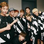 옛날 케이콘 보는데