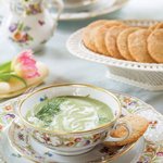 <b>나른</b>한 오후 쿠키와 차 한 잔