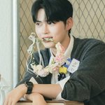[ZB1] <b>와우</b>