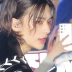 <b>현진</b> 코앞에서보면 이런느낌일까