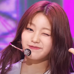 하은<b>이</b> 어제 메이크업 <b>맘</b>에 들어