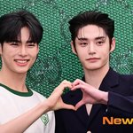 [ZB1] <b>네이버</b>웹툰과 리디북스