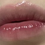 틴트는 진짜.. 사람마다 천차만별로 <b>발색</b>되는구나