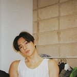 소녀들 설레서 잠 못 <b>자게</b> 하는 얼굴