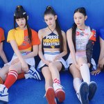 뉴진스 치어리더 컨셉 <b>슈퍼</b><b>샤</b>이 엿네
