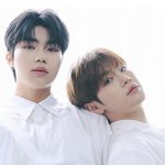 [ZB1] 건욱이랑 태래 <b>웨딩</b>사진