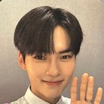 [ZB1] 성한빈 <b>승무원</b>