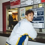 싱글 '파도쳐 (Love is <b>like</b> a wave)' 첫 번째...