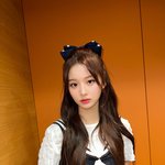 설윤 음중 얼굴 미쳤네 <b>장</b><b>카</b>설 중 얼굴은 1위 아님?