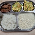 [꼭조언부탁] 5세 저녁 <b>식판</b>인데 그렇게 형편 없나요?