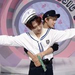 정우가 <b>리노</b> 백허그함