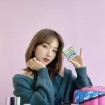 <b>유인</b> 입술 넘 예쁘다..