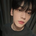 <b>수빈</b> 입술 ㅈㄴ이쁘지않냐