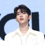 [ZB1] <b>하오</b> 흑발로 덮었나?