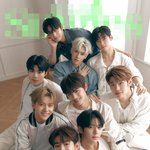 제로베이스원 싱글즈 화보