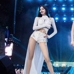 열애설로 욕먹기싫은 아이돌들은 리사처럼해라