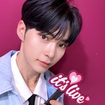 [ZB1] <b>잇츠</b>라이브 셀카 왔다