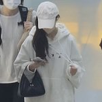 이런 핏 날려면 160에 몇키로<b>여야</b>함?