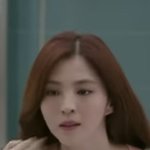 [댓글부탁해] 한소희 이 헤메 무슨 <b>톤</b>이야??