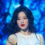 [댓글부탁해] <b>슈화</b> 수지 옆광대 있는편임??