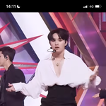 도경수 이 <b>직캠</b> 약간 리바이같음