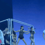 제니 이때 무슨 생각중인데 뒤로 안돌았던걸까