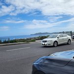 차도 가운데에 역방향으로 주차한 주차 빌런