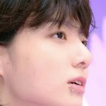 정국 진짜 맑게 생김