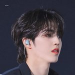 <b>재입덕</b>을 부르는 얼굴의 남자 아이돌