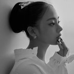 민지 <b>샤넬</b> 이짤 미쳤다