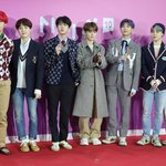 정국 인기 갑자기 왜 많아<b>진</b>거임??