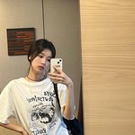 나 강혜원 파는데 활동이없어서 미치겠어..