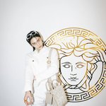 스키즈 현진, 베르사체 글로벌 앰버서더 발탁