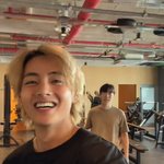 <b>뷔</b>, <b>운동</b>하는데 왜귀여운데ㅋㅋㅋㅋㅋ