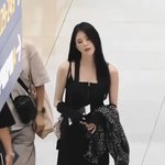 한소희 <b>몇키</b>로로 보임??