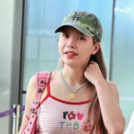 토끼출국해 워터밤 무대찢으러 레고! 마마무 솔라