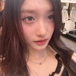 아이브 <b>이서</b> 스페인에서 셀카