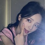 [모두드루와] 요즘 예쁘다는 반응 많은 여<b>돌</b>이라는데 어때 보여 ?