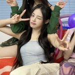 <b>민지</b>는 이 머리가 ㄹㅇ 베스트인듯