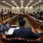 두 <b>달</b>간 회의 못 열자 장제원 사퇴 배수진...국회 과방위에 무슨...