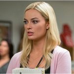 앤 해서웨이, 마고 로비 눈+입 다 커서