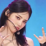 요새 <b>진솔</b>이 왤케 이쁘니