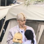 오로지 어깨 때문에 <b>상의</b> 105 입는다는 남돌