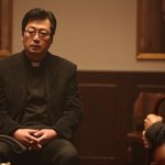 한국 드라마나 영화에 나온 구마<b>사제들</b> 다 모이면 어떨까?