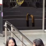 민지 실제로 보면 얼굴 얼마나 작을까